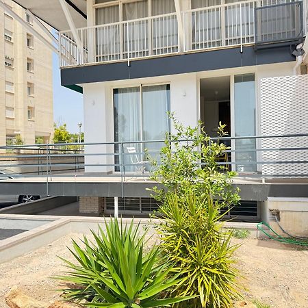Estudio Con Piscina Alicante Bagian luar foto